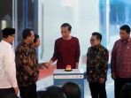 presiden-resmikan-pengoperasian-kereta-bandara-soetta_20180102_125623.jpg