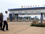 presiden-resmikan-tol-jorr-kunciran-serpong_20191206_195152.jpg