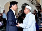 presiden-ri-joko-widodo-melayat-ke-kediaman-hamzah-haz_20170912_112339.jpg