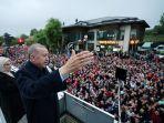 presiden-turki-recep-tayyip-erdogan-berbicara-kepad.jpg