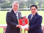 president-of-japan-football-association-jfa-tashima-kohzo-dan-ketua-umum-pssi-erick-thohir.jpg