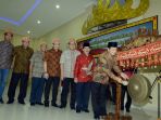 press-gathering_20170918_120438.jpg
