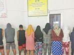 pria-dan-wanita-yang-digerebek-dari-satu-kamar-kos-di-tamiang.jpg