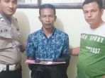 pria-mengantar-sabu-ke-rutan_20180722_085959.jpg