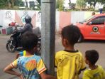 pria-meninggal-di-tepi-jalan_20180526_154916.jpg