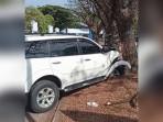 Pria Berkerudung di Maros Gagal Rampas Mobil usai Tabrak Pohon, Korban Dicekik saat Beri Tumpangan