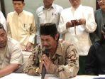 pria-yang-berperan-menikahi-domba-syaiful-arif-bertaubat1.jpg