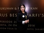 prilly-latuconsina-hadiri-acara-parfi-56_20161026_213635.jpg
