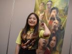 prilly-latuconsina-promosikan-film-hangout-di-surabaya_20161230_230325.jpg