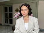 prilly-latuconsina-rambut-pendek.jpg
