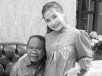 prilly-latuconsina-sangat-terpukul-sang-opa-meninggal-dunia.jpg