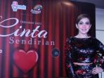 princess-syahrini-karaoke_20150413_192114.jpg