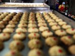 produksi-kue-kering-jelang-lebaran-di-palembang_20160622_022815.jpg