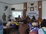 Desa Energi Berdikari di Karawang Tingkatkan Ekonomi Petani lewat Pemanfaatan PLTS