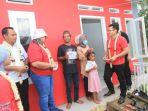 program-desa-maju-prudential-tahap-2-melakukan-serah-terima-62-unit-rumah-layak.jpg