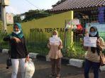 program-tiang-sedekah-berbagi-berkah-di-kelurahan-tebet-timu.jpg