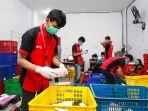 proses-sortasi-kiriman-paket.jpg