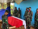 prosesi-pemakaman-ayah-pesinetron-indra-birowo-nih3.jpg
