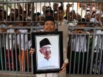 Terungkap, Cerita Haru Saat Gus Sholah Ketemu Gus Dur Dalam Mimpi, Banyak Orang Ucapkan Kalimat Ini