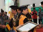 prosesi-wisuda-syahrul-mubarok-jadi-duka.jpg
