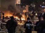 protes-terhadap-lockdown-covid-19-di-pusat-kota-rotterdam-belanda.jpg