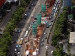 proyek-jalur-lrt-di-kuningan_20171128_210444.jpg