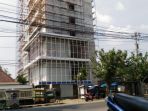 proyek-pembangunan-hotel-3-pekerja-tewas_20181101_134348.jpg