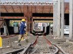 proyek-pembangunan-rel-kereta-api-bandara-soekarno-hatta_20170315_144758.jpg