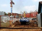 proyek-transmart-di-jalan-kh-bin-nuh-tanahsareal-kota-bogor_20170928_162923.jpg