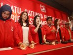 psi-jumpa-pers-lolos-verifikasi-kemenkumham_20161011_192954.jpg