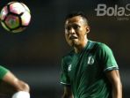 psms-medan-jajang-sukmara-vs-psm-makassar_20180604_212340.jpg