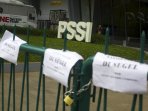 pssi-dibekukan_20150420_122826.jpg