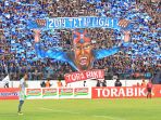 pssi-semarang-pukul-telak-persib-bandung-3-0_20181119_154438.jpg