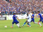 pssi-semarang-pukul-telak-persib-bandung-3-0_20181119_155110.jpg