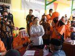 puan-maharani-hadiri-bansos-di-desa-jayanti-cikande.jpg