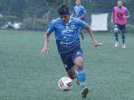 puja-abdillah-berlatih-bersama-skuad-utama-persib-bandung.jpg