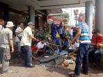 puluhan-karyawan-asean-hotel-mengamuk-lagi_1_20160316_103023.jpg