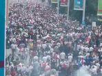 puluhan-ribu-suporter-timnas-inggris-telah-memadati-stadion-wembley-sebelu.jpg