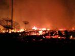 puluhan-rumah-di-mendahara-kabupaten-tanjab-timur-terbakar.jpg