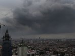 puncak-musim-hujan-jakarta_20160211_193834.jpg