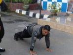 push-up-345045.jpg