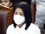 putri-candrawathi-mendengakan-keterangan-saksi-saksi_20221109_010210.jpg