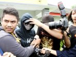 puty-revita-seusai-menjalani-pemeriksaan-di-panti-sosial_20151211_145409.jpg