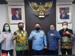 pwi-pusat-beserta-panitia-hpn-2021-bertemu-andap-budhi.jpg
