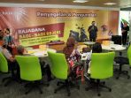 radana-finance_20180606_170839.jpg