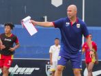 rafael-berges-martin-pelatih-baru-mitra-kukar_20180110_001617.jpg