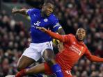 raheem-sterling-jatuh_20150101_230438.jpg