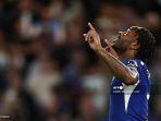 raheem-sterling-melakukan-selebrasi-gol-kedua-lwan-luton-town.jpg