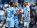 raheem-sterling-merayakan-gol.jpg