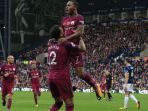 raheem-sterling_20171029_000149.jpg
